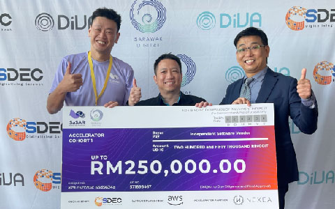 EHub team at Sarawak SaaS Accelerator programme